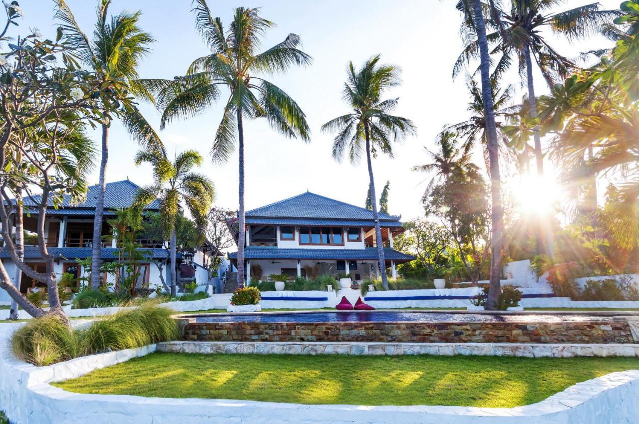Kanna Seafront Estate Tulamben Buitenkant foto