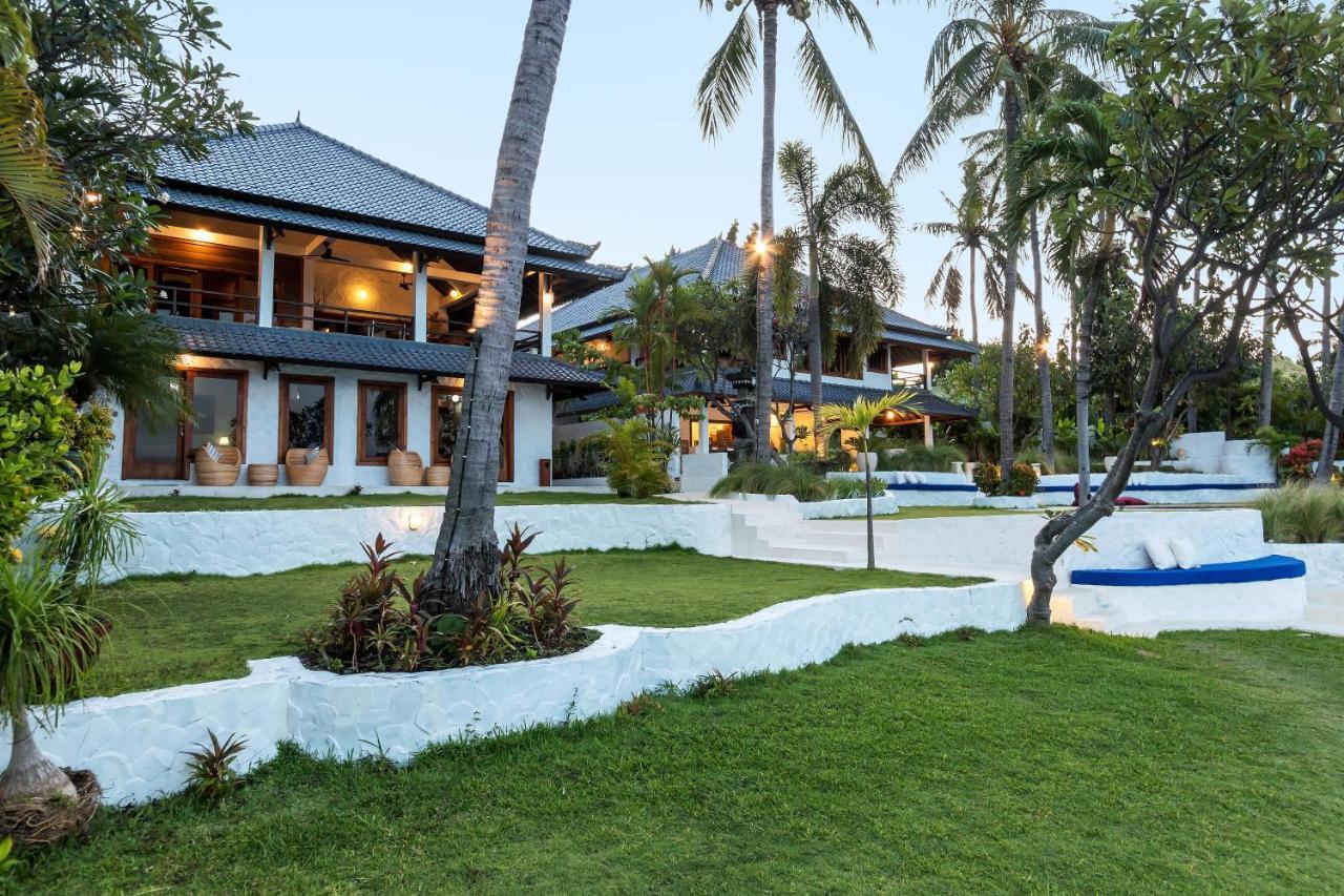 Kanna Seafront Estate Tulamben Buitenkant foto